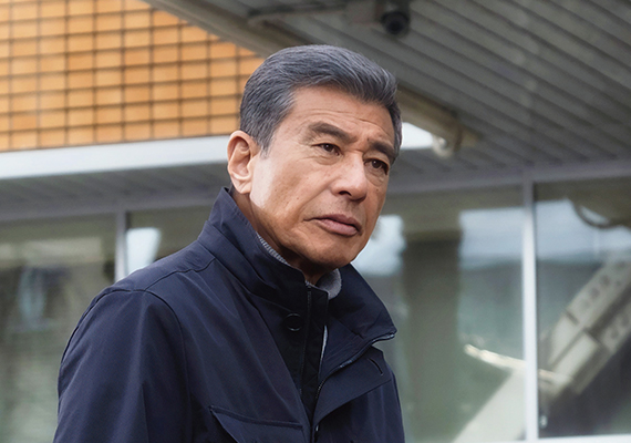 三浦諒一 役 舘ひろし